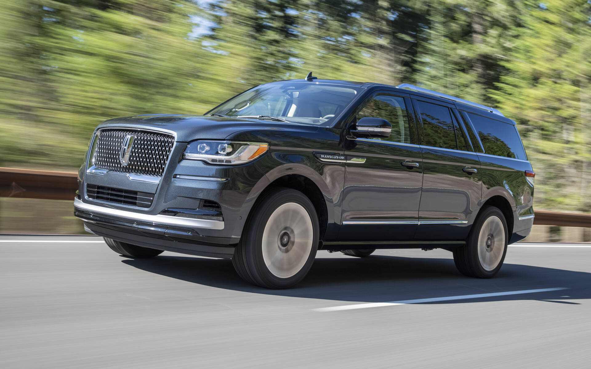 <p>Lincoln Navigator</p>