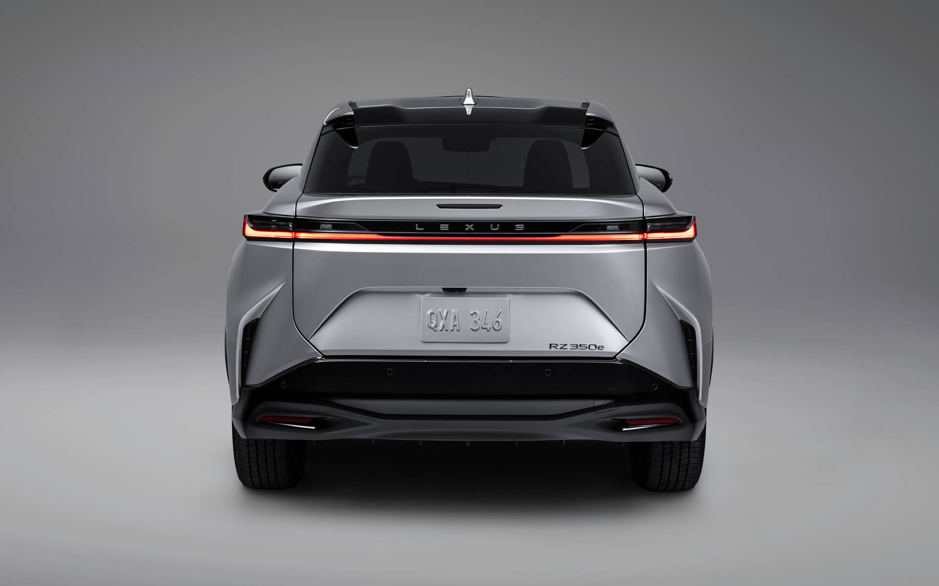 <p>2026 Lexus RZ 350e</p>
