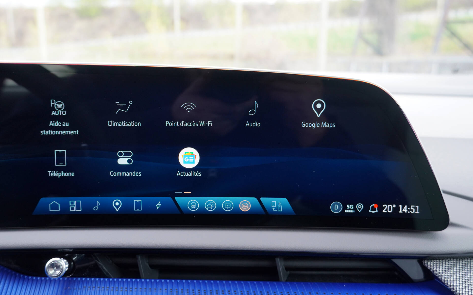 <p>2025 Cadillac Optiq Sport 1</p>