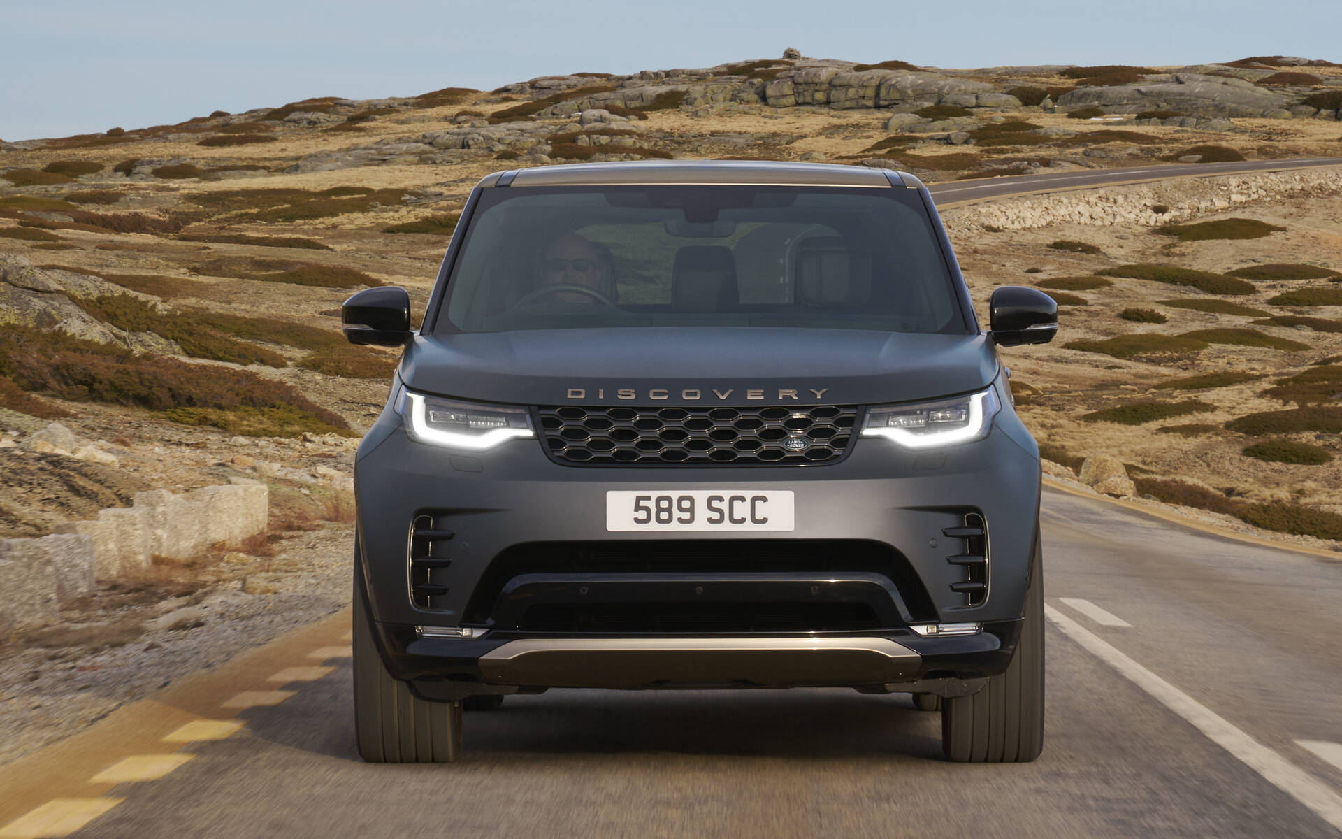 <p>Land Rover Discovery Tempest</p>