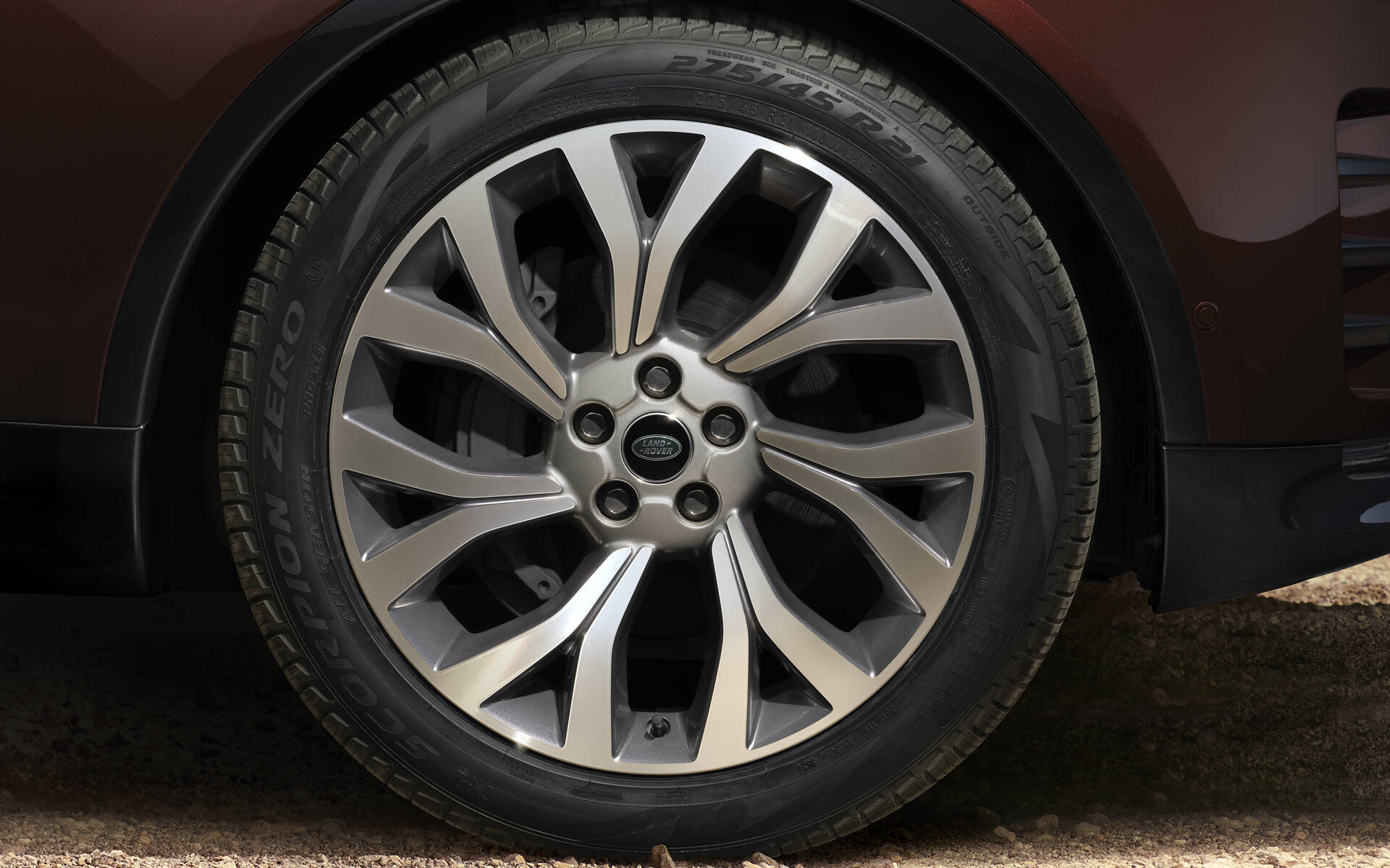 <p>Land Rover Discovery Gemini</p>