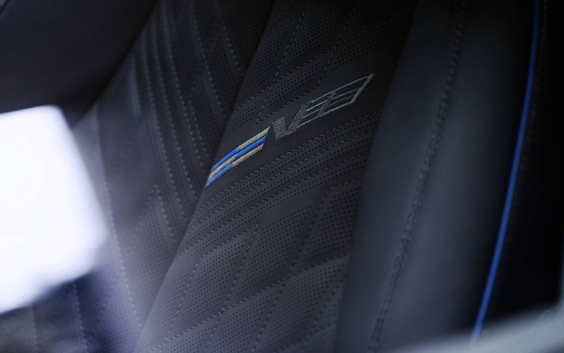 <p>Cadillac Optiq-V 2026</p>