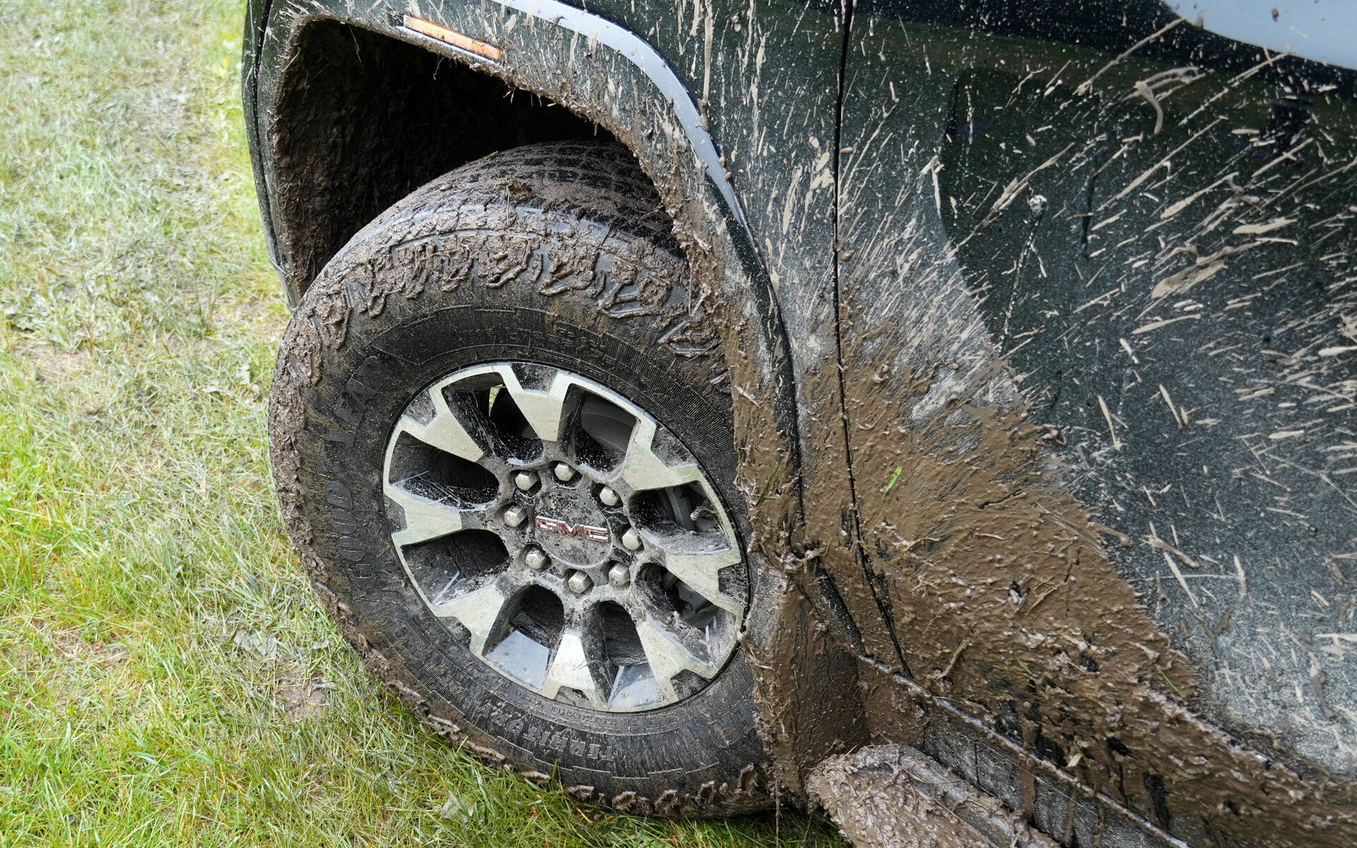 <p>GMC Sierra EV AT4 2026</p>