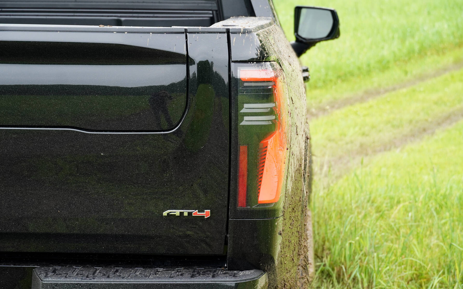 <p>GMC Sierra EV AT4 2026</p>