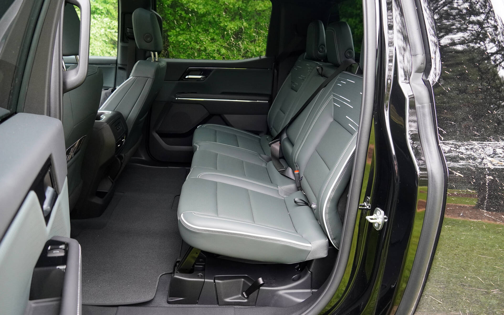 <p>GMC Sierra EV AT4 2026</p>