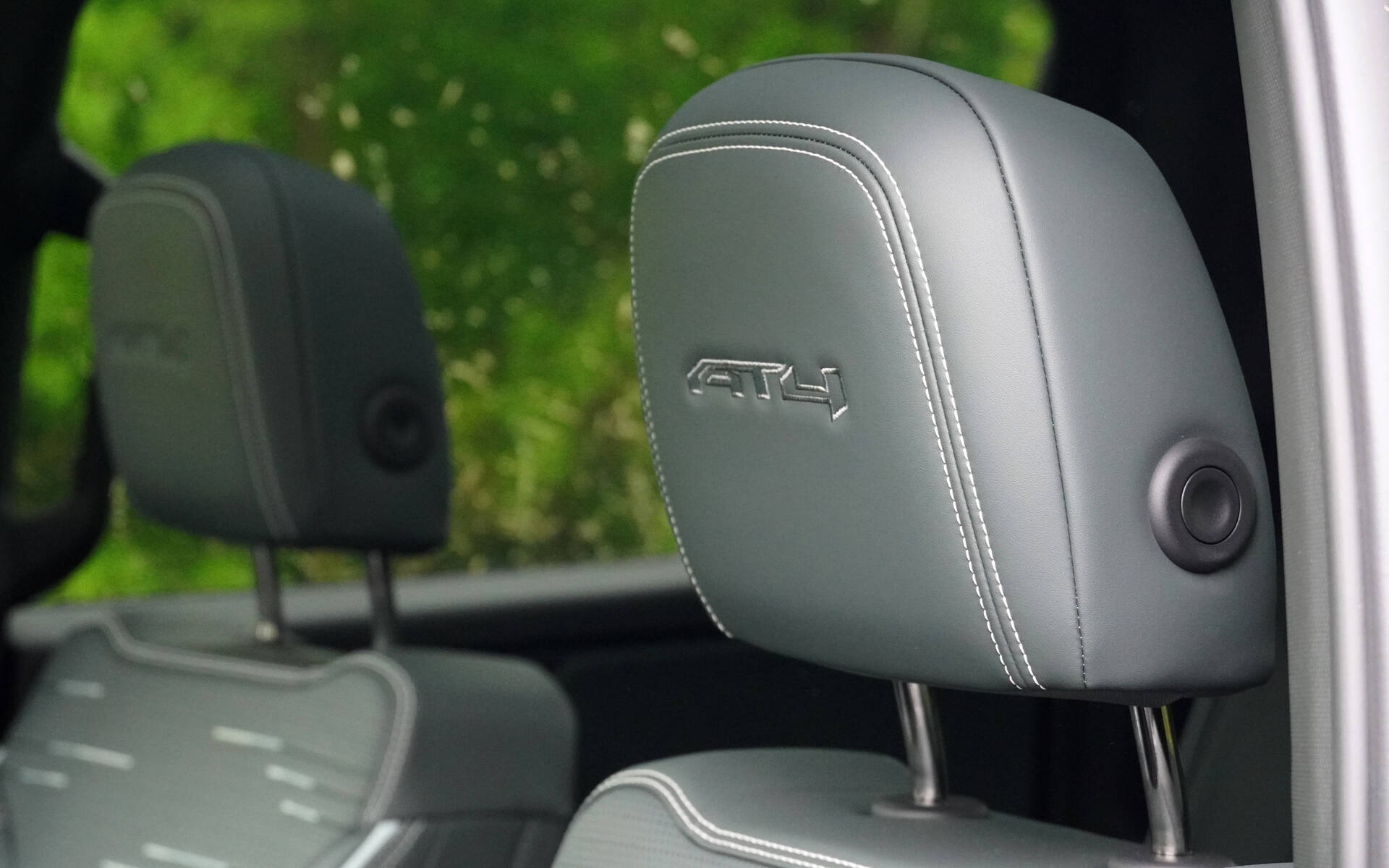 <p>GMC Sierra EV AT4 2026</p>