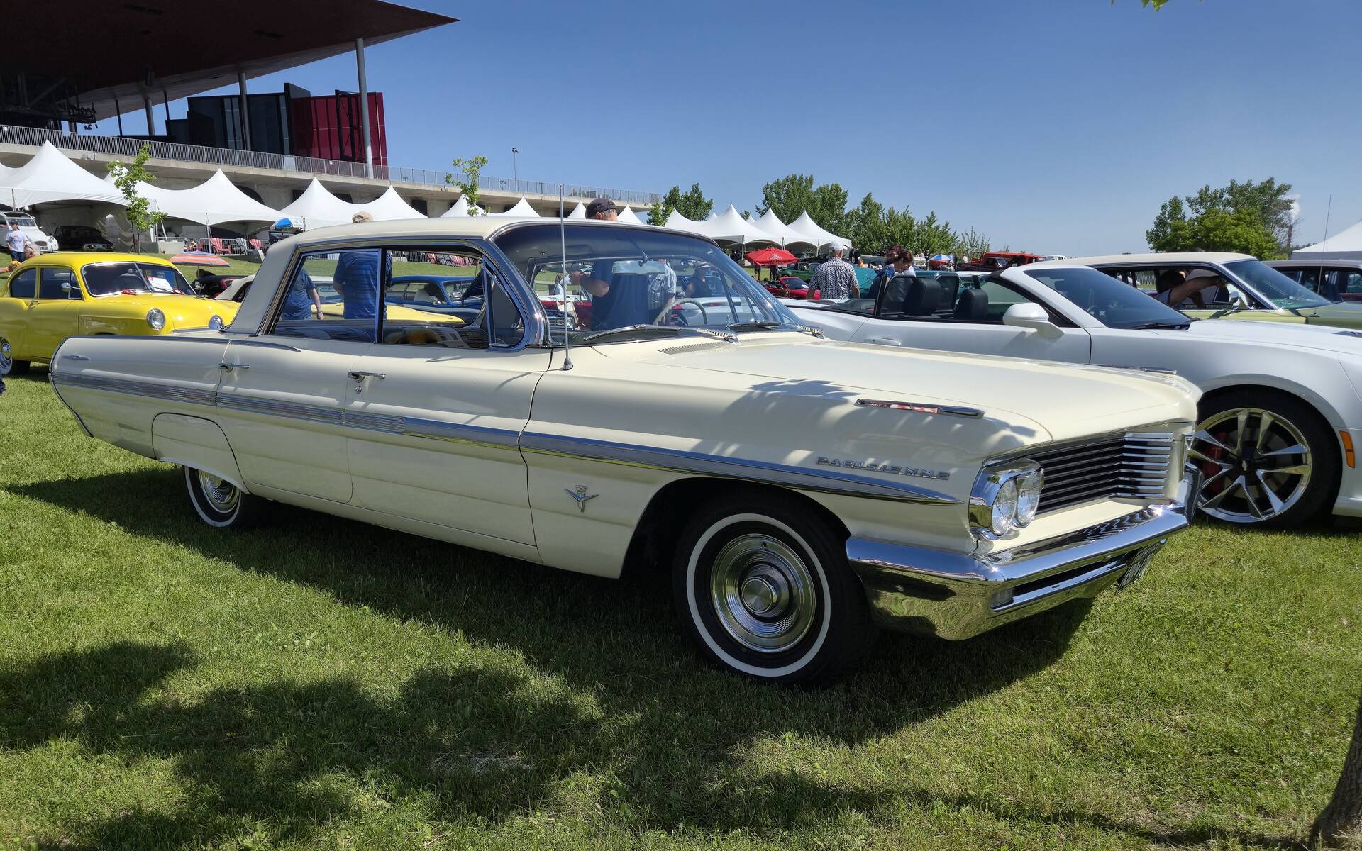 <p>Pontiac Parisienne 1962</p>