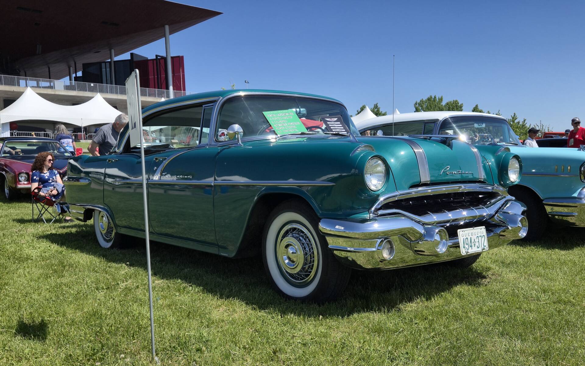 <p>Pontiac Laurentien 1956</p>