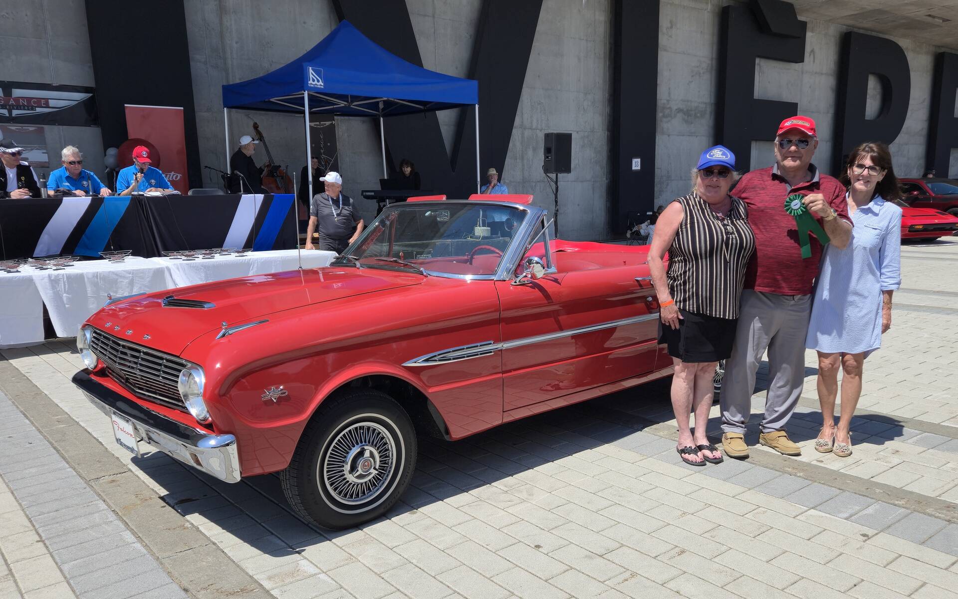 <p>La Ford Falcon Futura 1963 de Noël Cardinal</p>