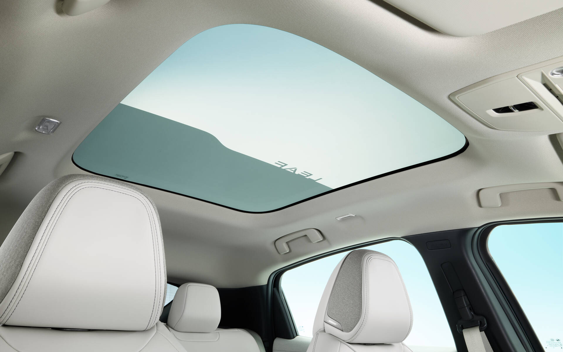 <p>2026 Nissan LEAF</p>