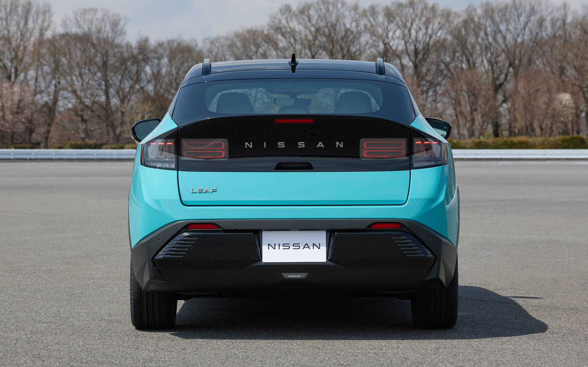 <p>2026 Nissan LEAF</p>