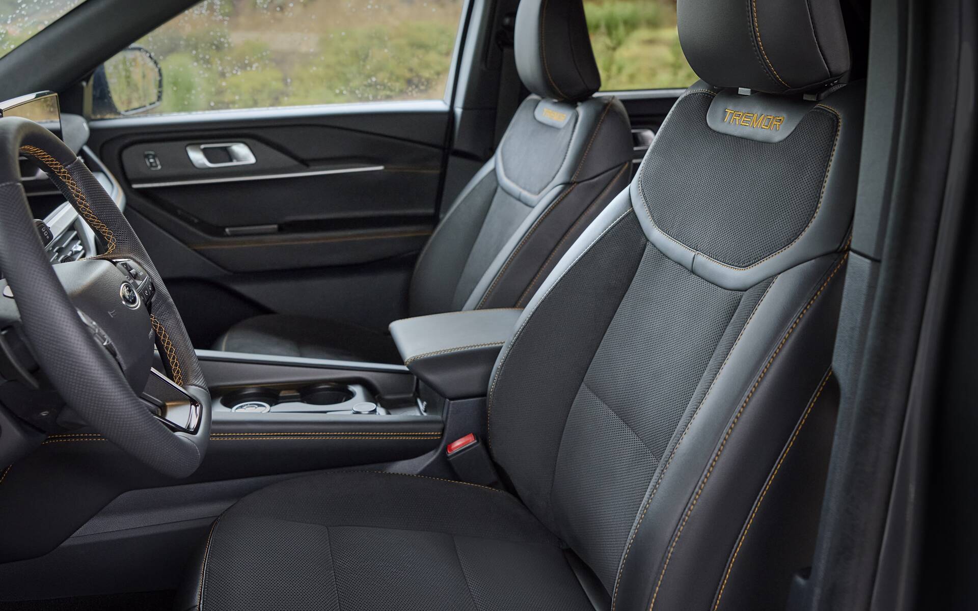 <p>2026 Ford Explorer Tremor</p>