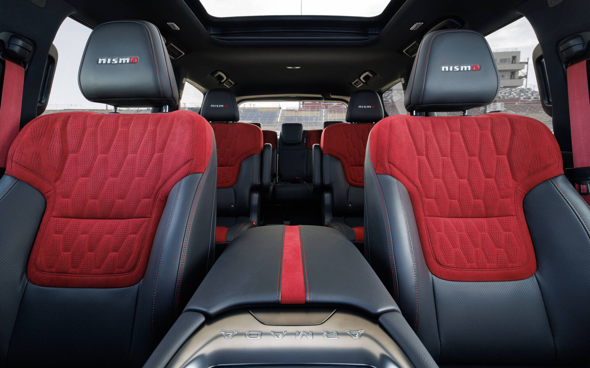 <p>2026 Nissan Armada NISMO</p>