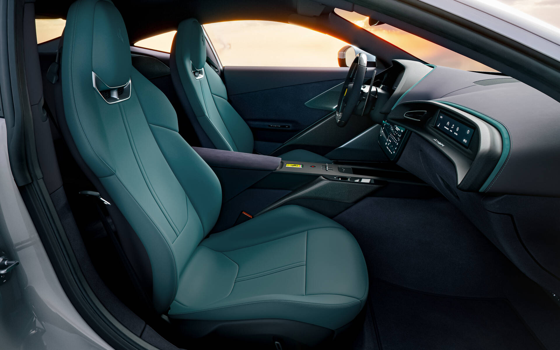 <p>Ferrari Amalfi</p>