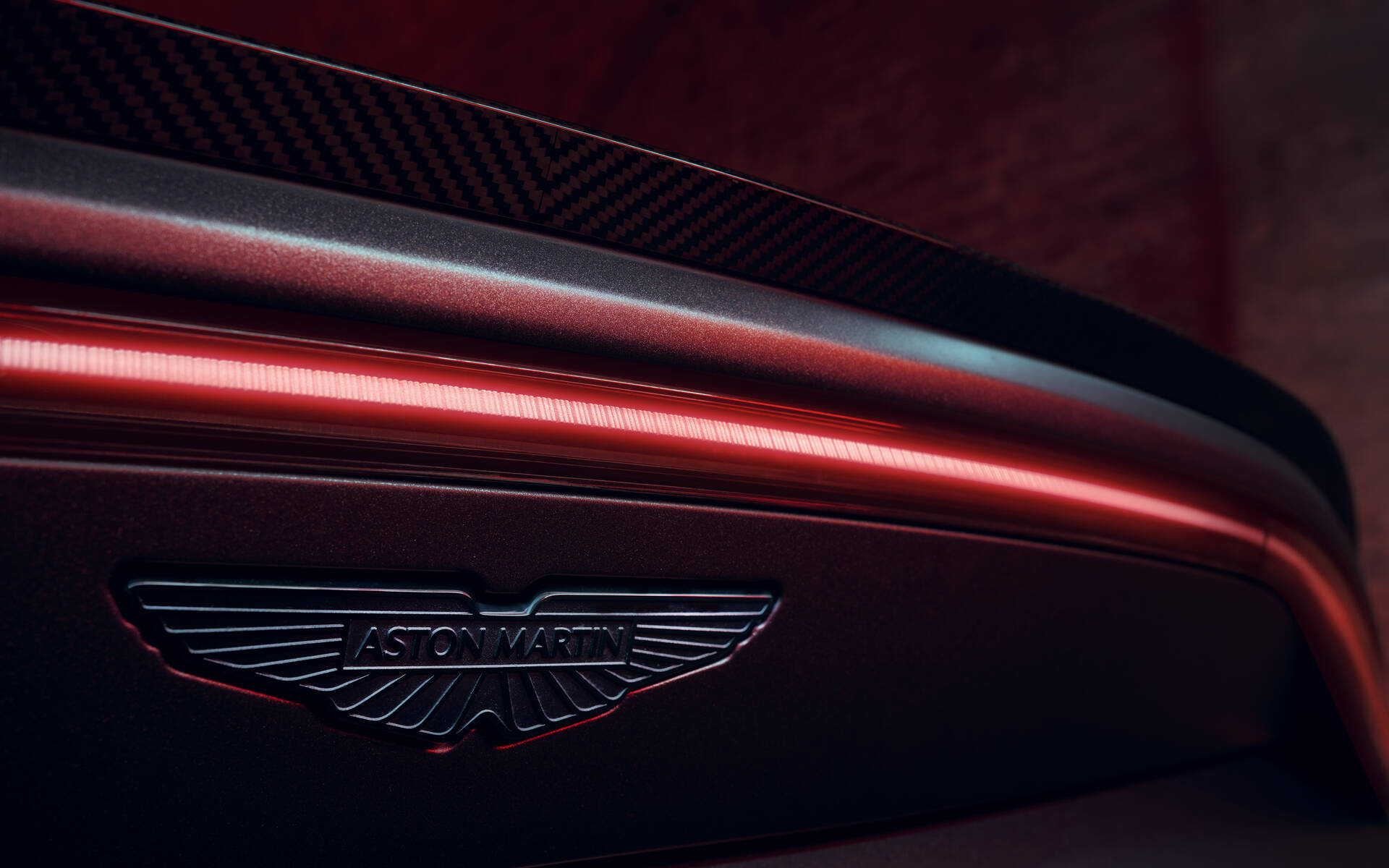 <p>Aston Martin Vantage S 2026</p>