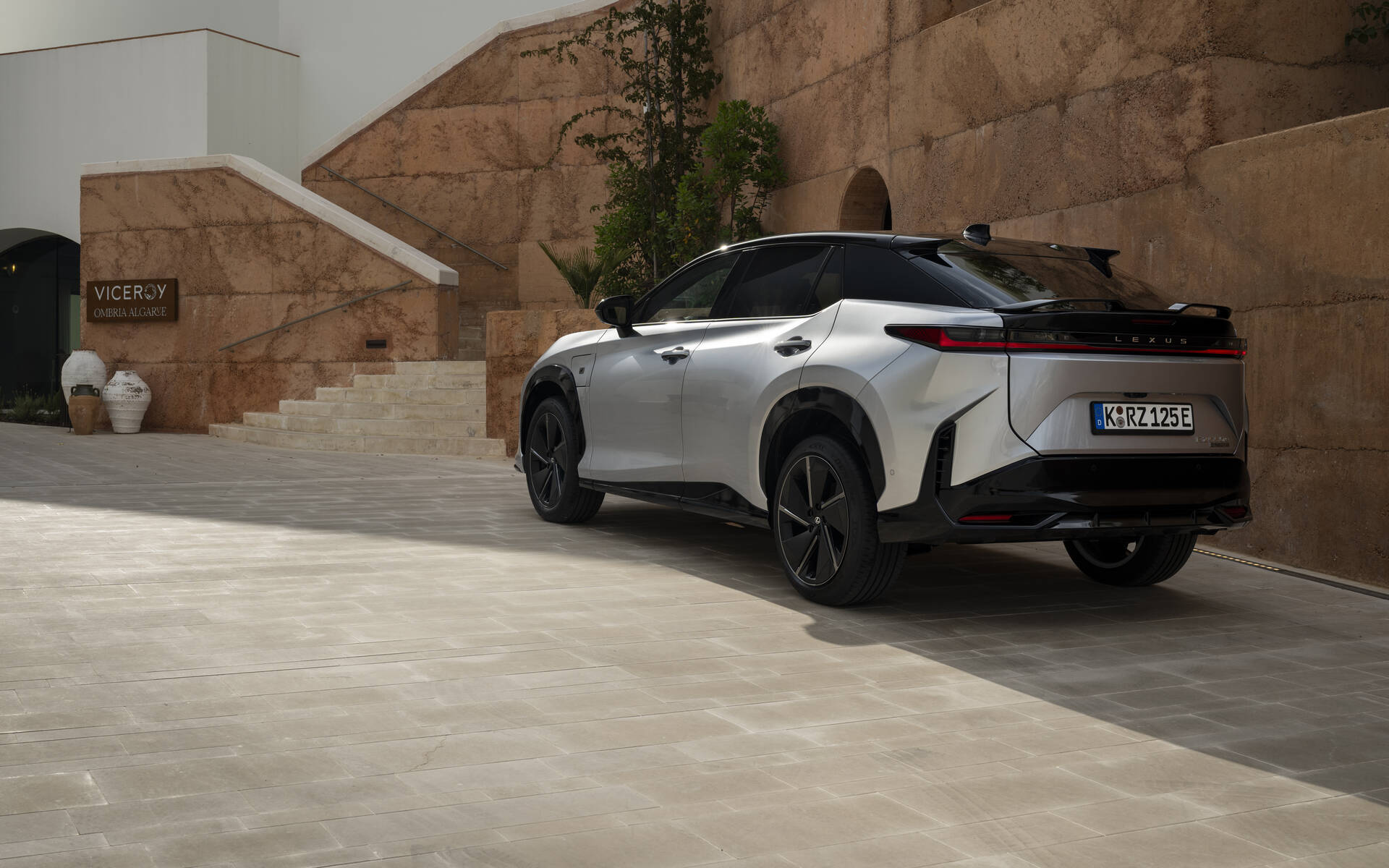 <p>2026 Lexus RZ 550e F Sport</p>