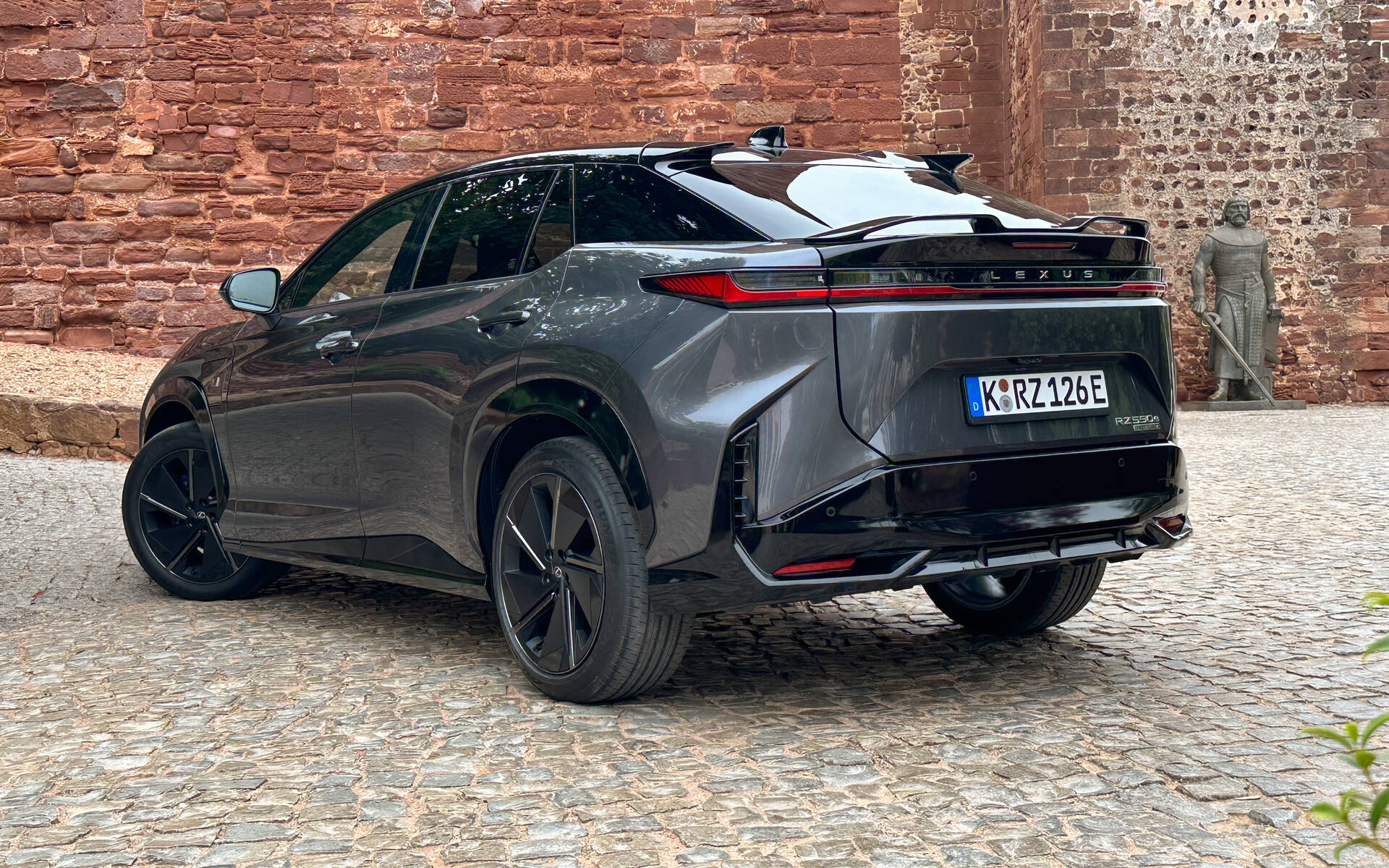 <p>2026 Lexus RZ 550e F Sport</p>