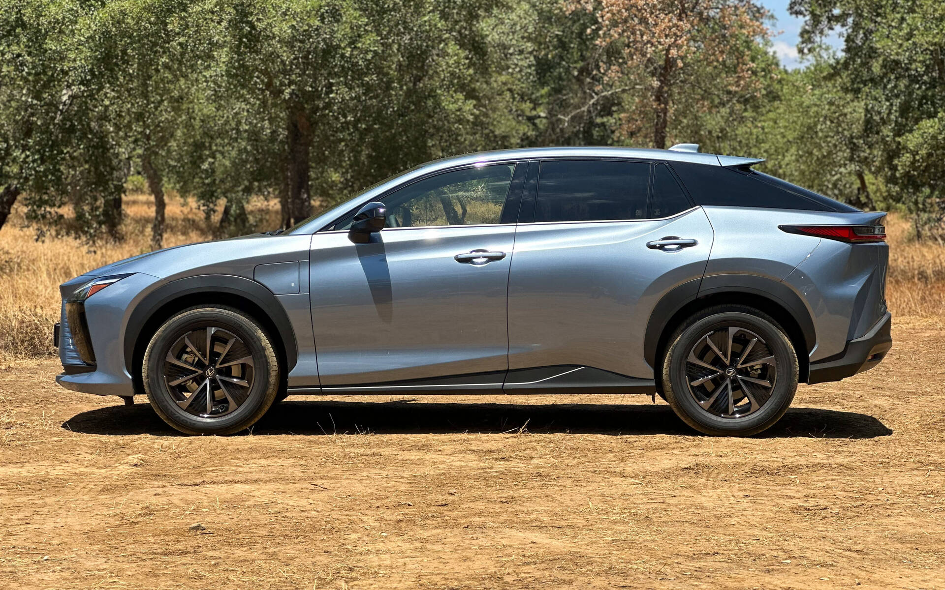 <p>2026 Lexus RZ 350e</p>