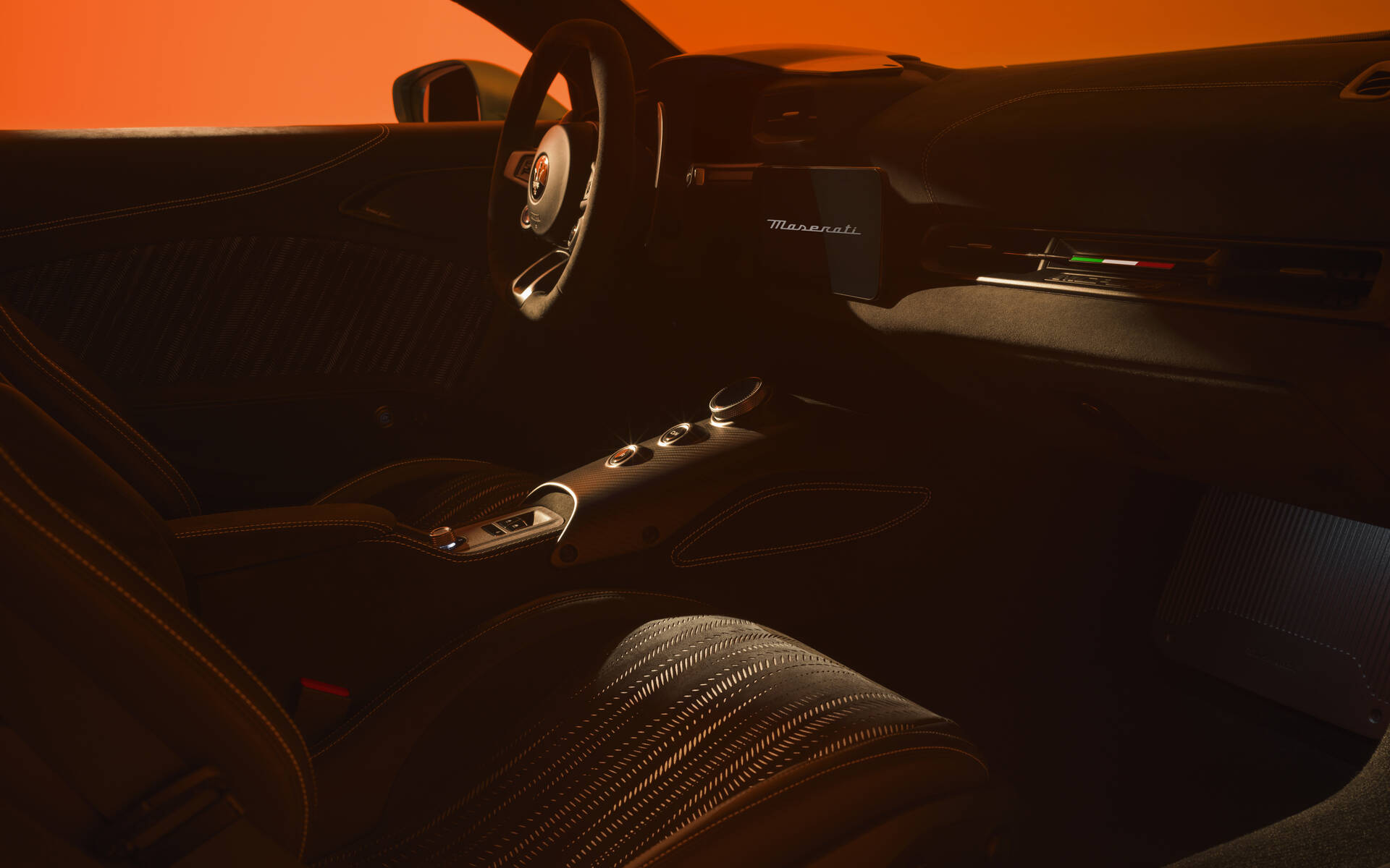 <p>Maserati MCPura</p>