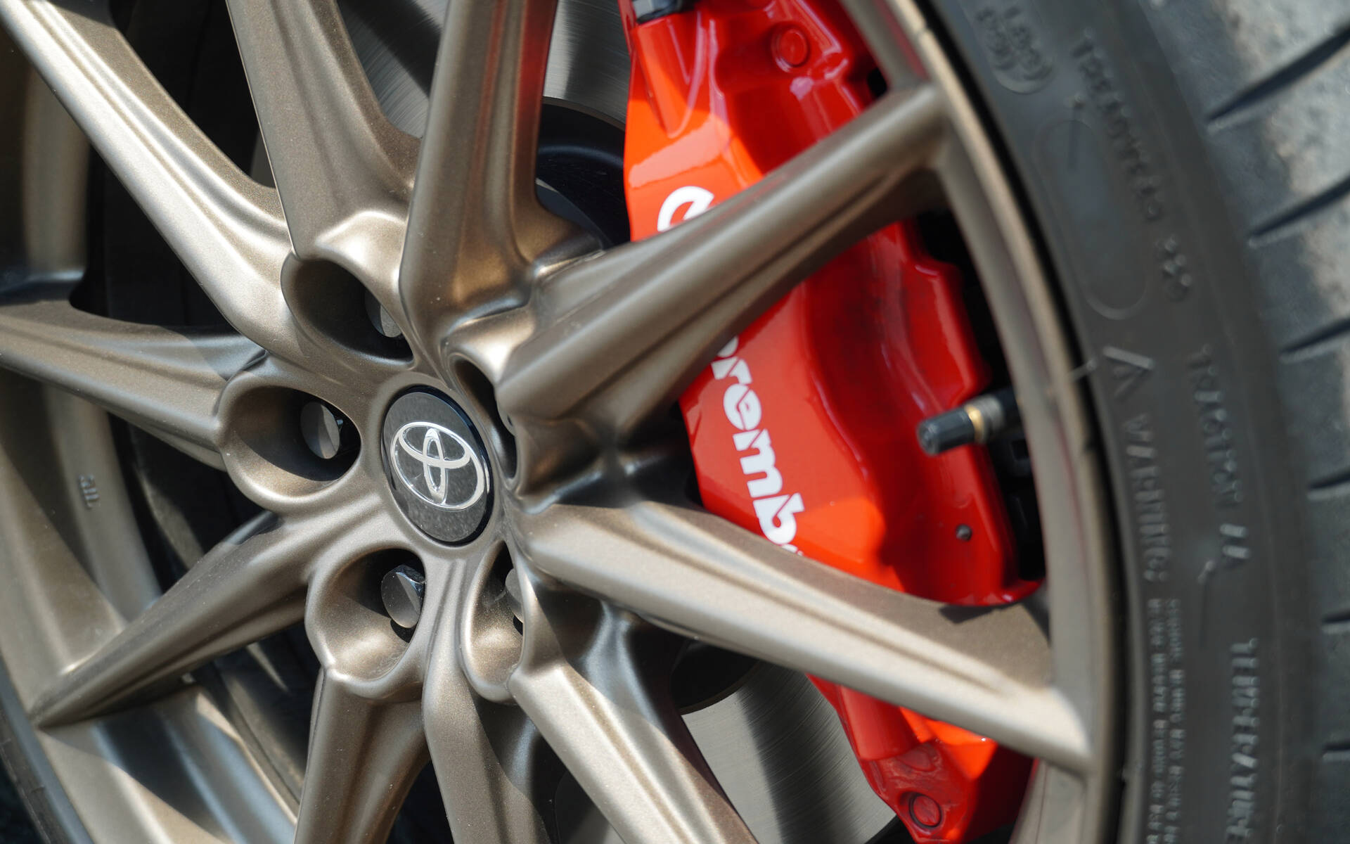 <p>Toyota GR86 Édition Hakone 2025</p>