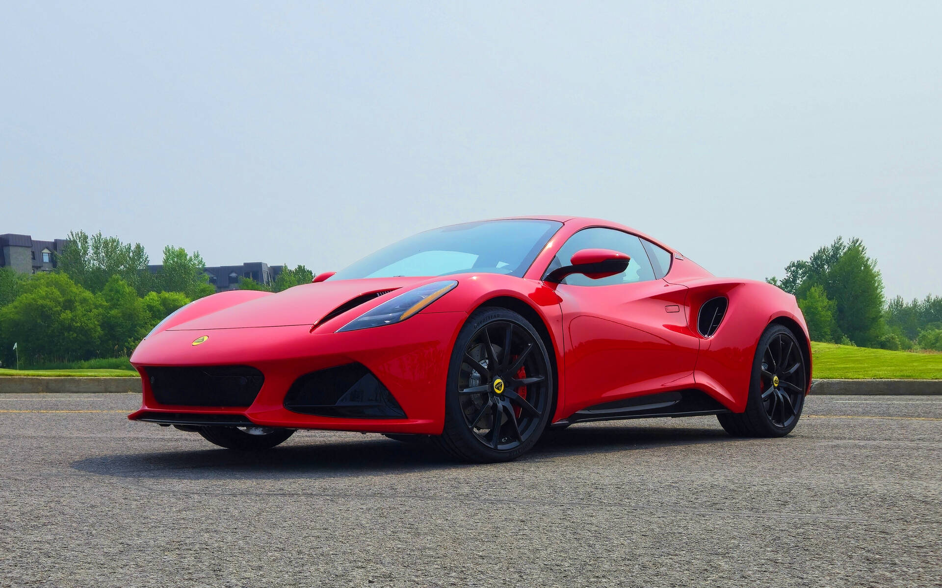 <p>2025 Lotus Emira V6</p>