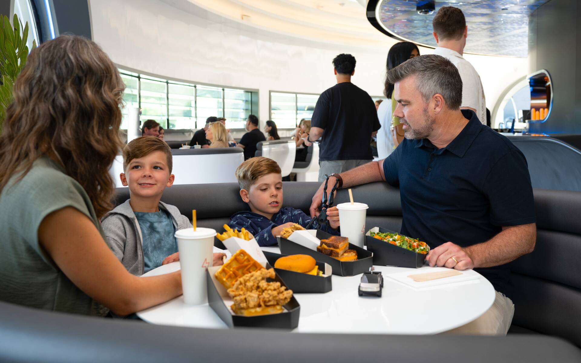 <p>Inside, the main level offers classic diner booths.</p>