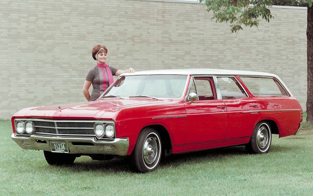 <p>Buick Special DeLuxe</p>