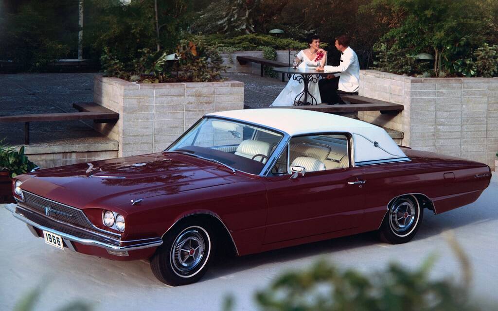 <p>Ford Thunderbird Landau</p>