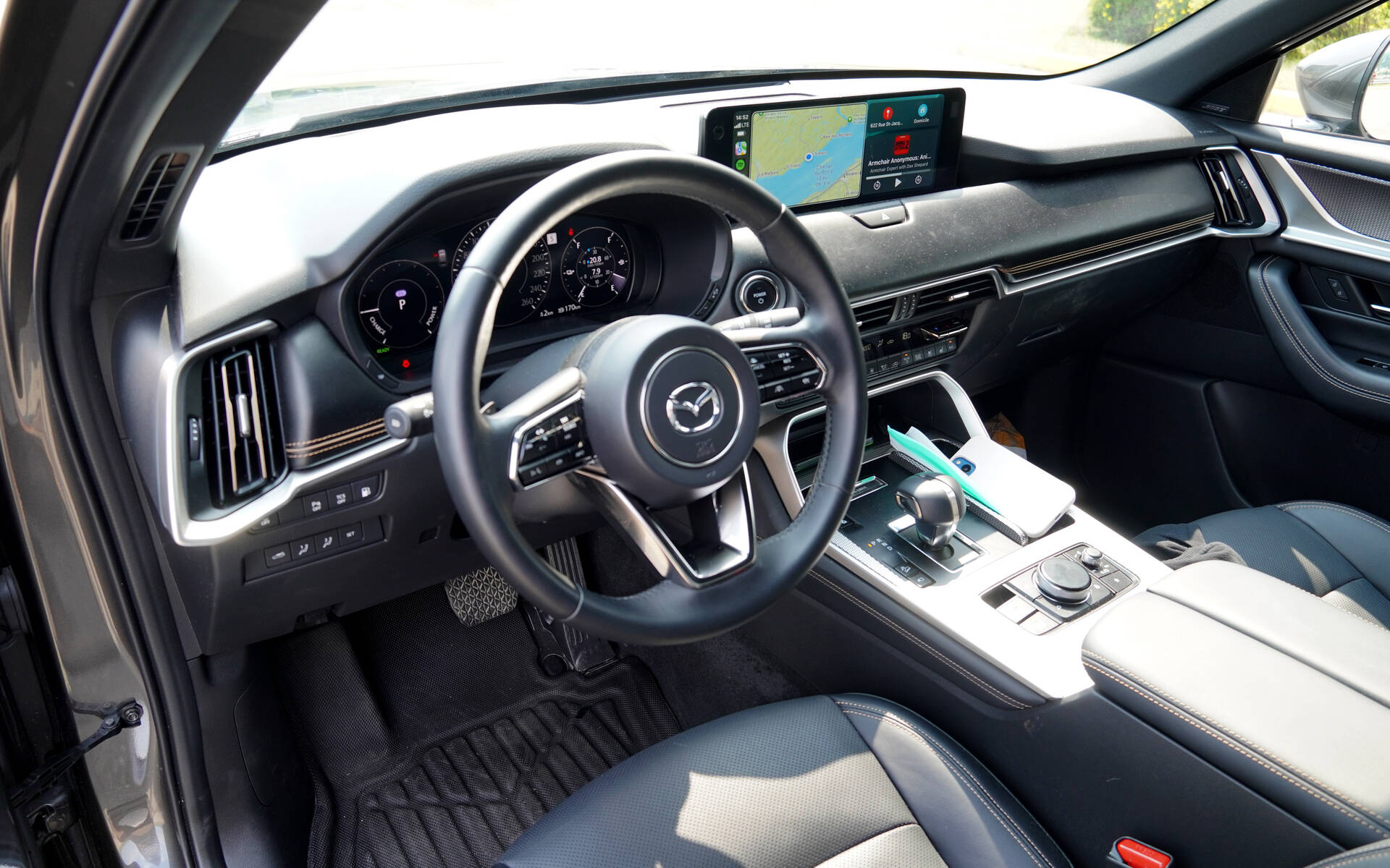 <p>2025 Mazda CX-90 PHEV</p>