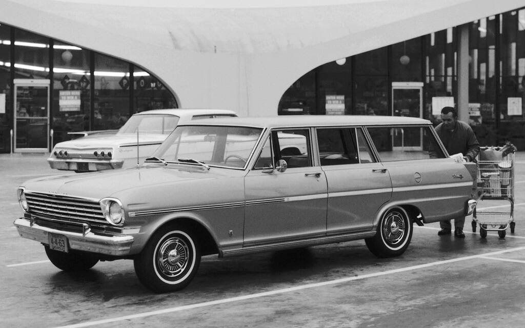 <p>Chevrolet Chevy II Nova 400&nbsp;1963</p>