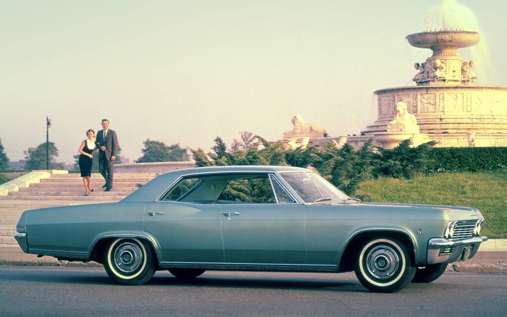 <p>Chevrolet Impala 1965</p>