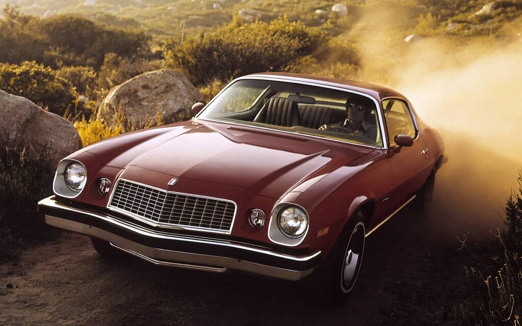 <p>Chevrolet Camaro Sport Coupe</p>