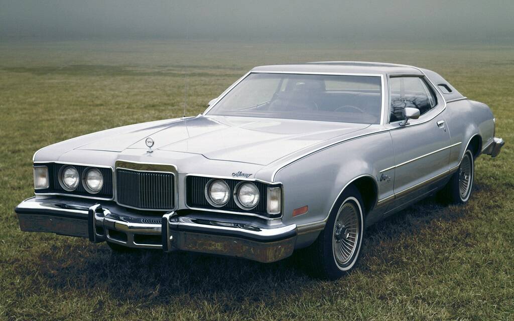 <p>Mercury Cougar XR-7</p>