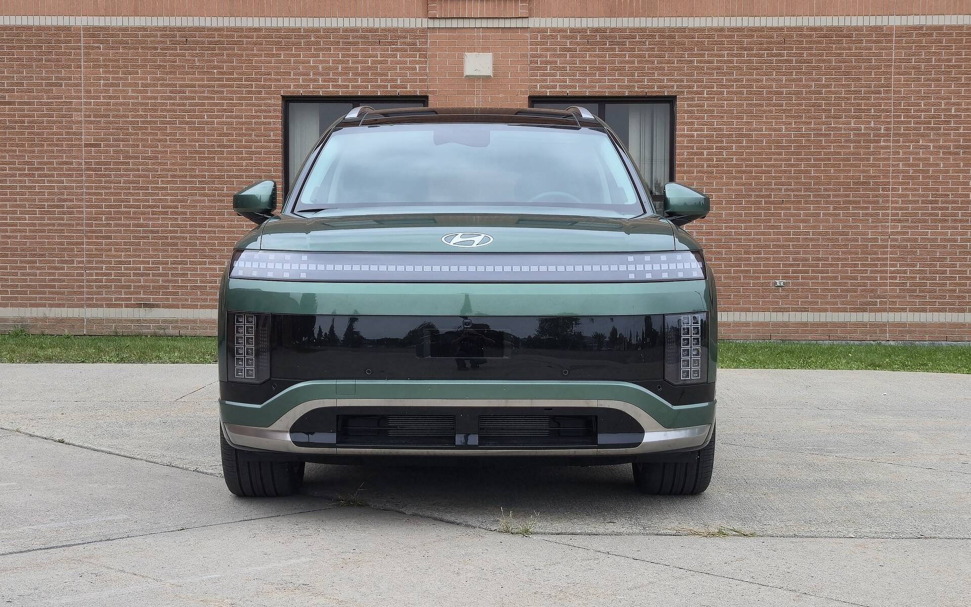 <p>2026 Hyundai IONIQ 9</p>