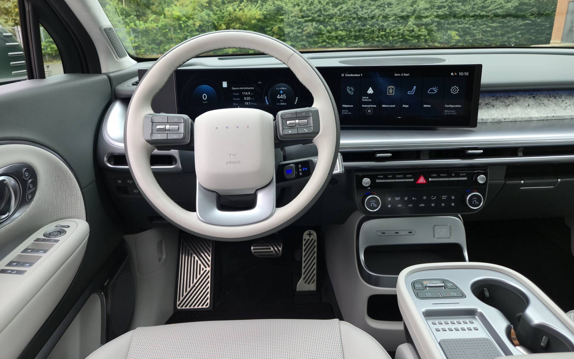 <p>2026 Hyundai IONIQ 9</p>