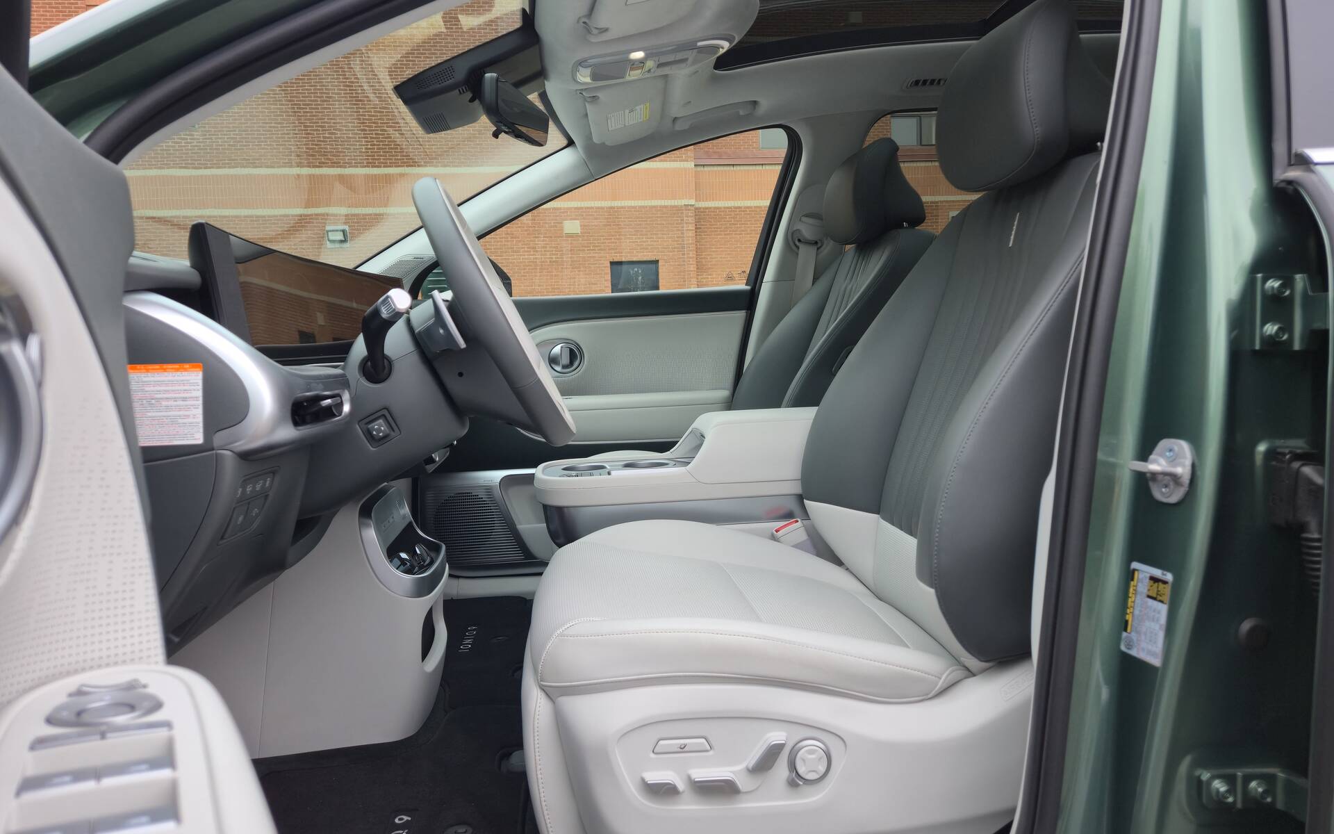 <p>2026 Hyundai IONIQ 9</p>