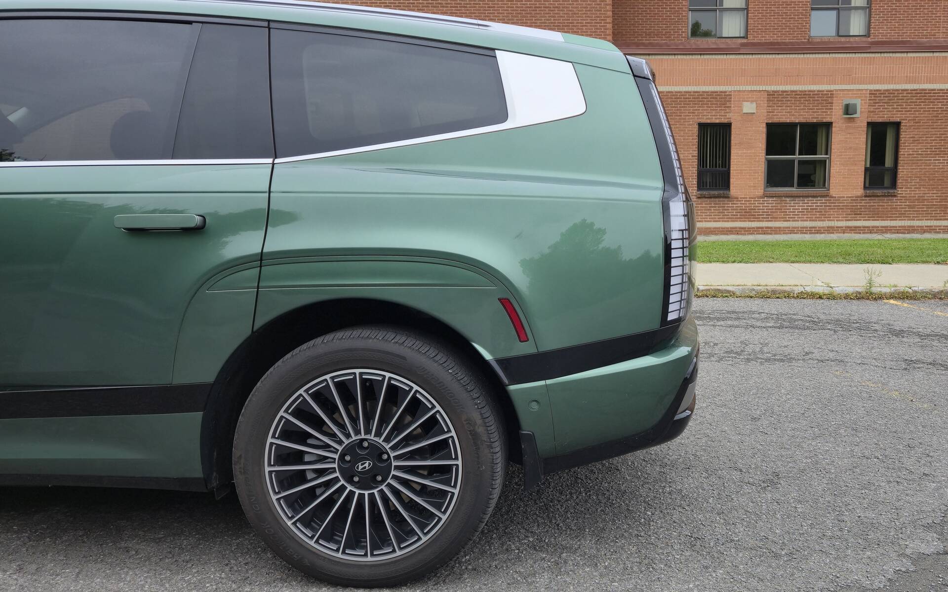 <p>2026 Hyundai IONIQ 9</p>