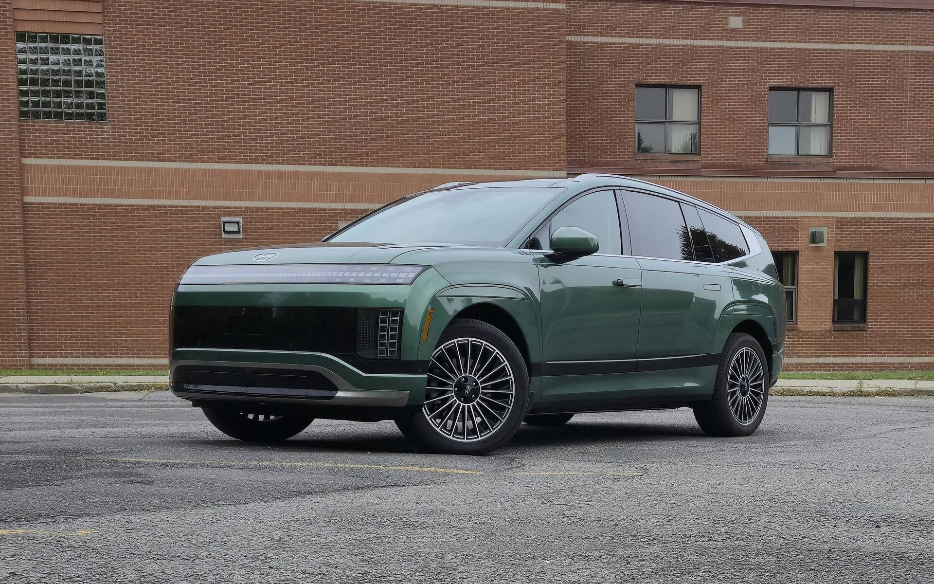 <p>2026 Hyundai IONIQ 9</p>