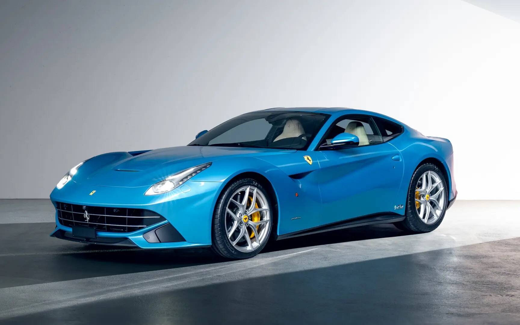 <p>Ferrari F12berlinetta 70e Anniversaire 2017</p>