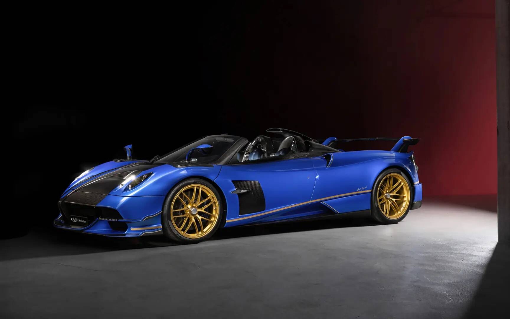 <p>Pagani Huayra Roaster BC 2021</p>