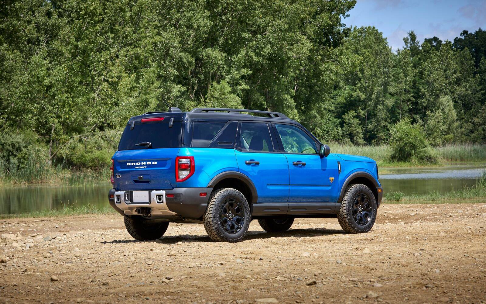 <p>2025 Ford Bronco Sport Sasquatch</p>