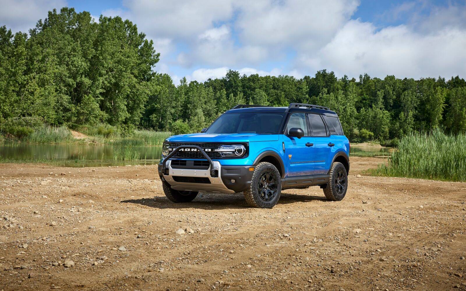 <p>2025 Ford Bronco Sport Sasquatch</p>