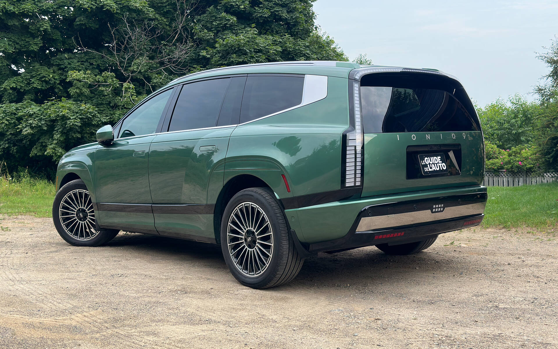 <p>Hyundai Ioniq 9 Preferred Calligraphy 2026</p>