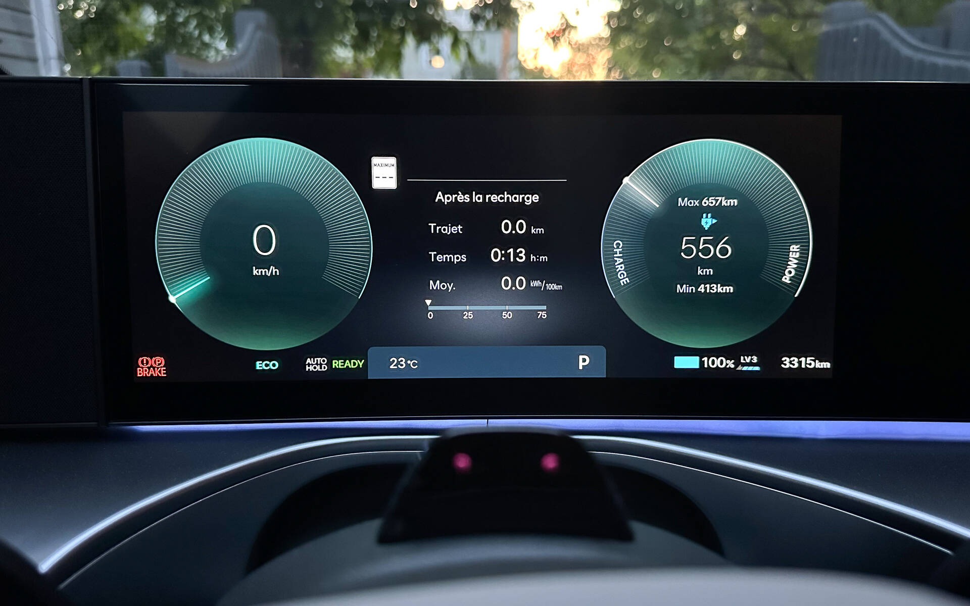 <p>Hyundai Ioniq 9 Preferred Calligraphy 2026</p>