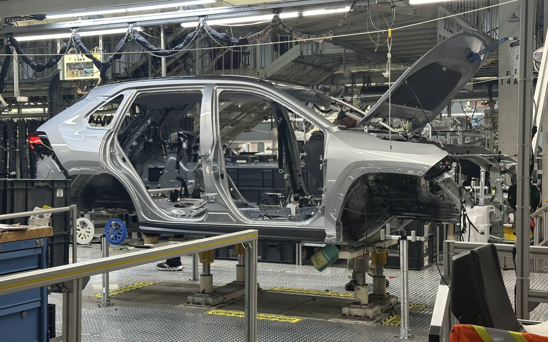 <p>Ligne d'assemblage du Toyota RAV4 (Woodstock, Ontario)</p>