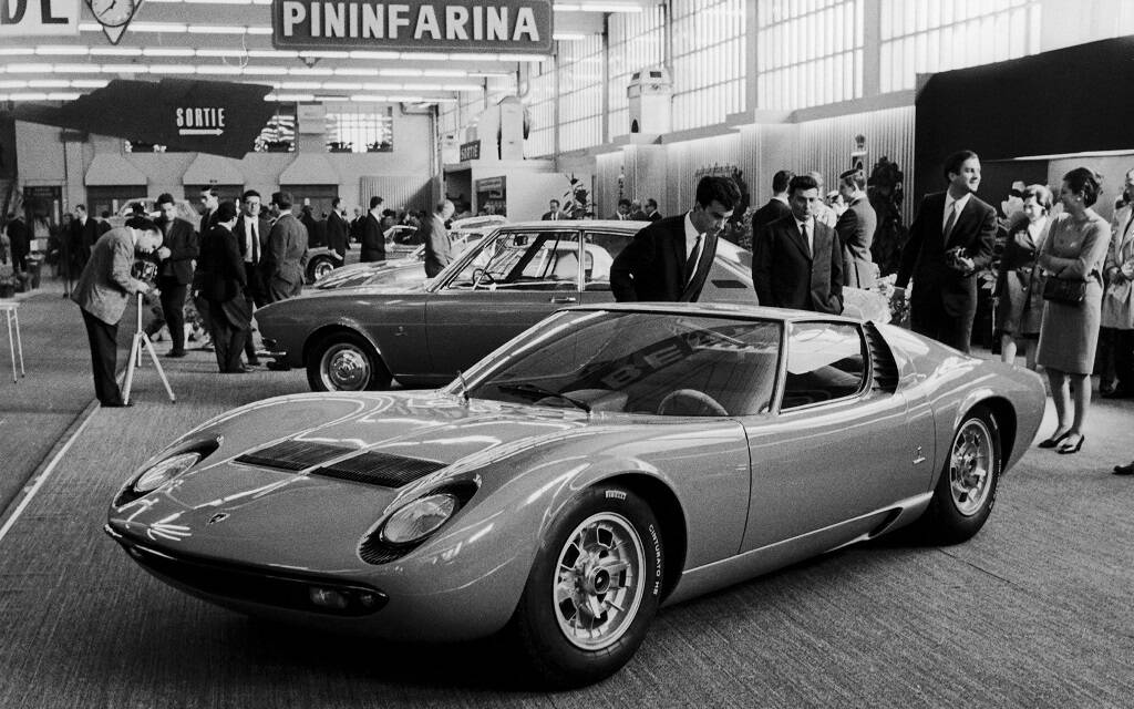 <p>Lamborghini P400 Miura 1966 (dessiné par Bertone)</p>