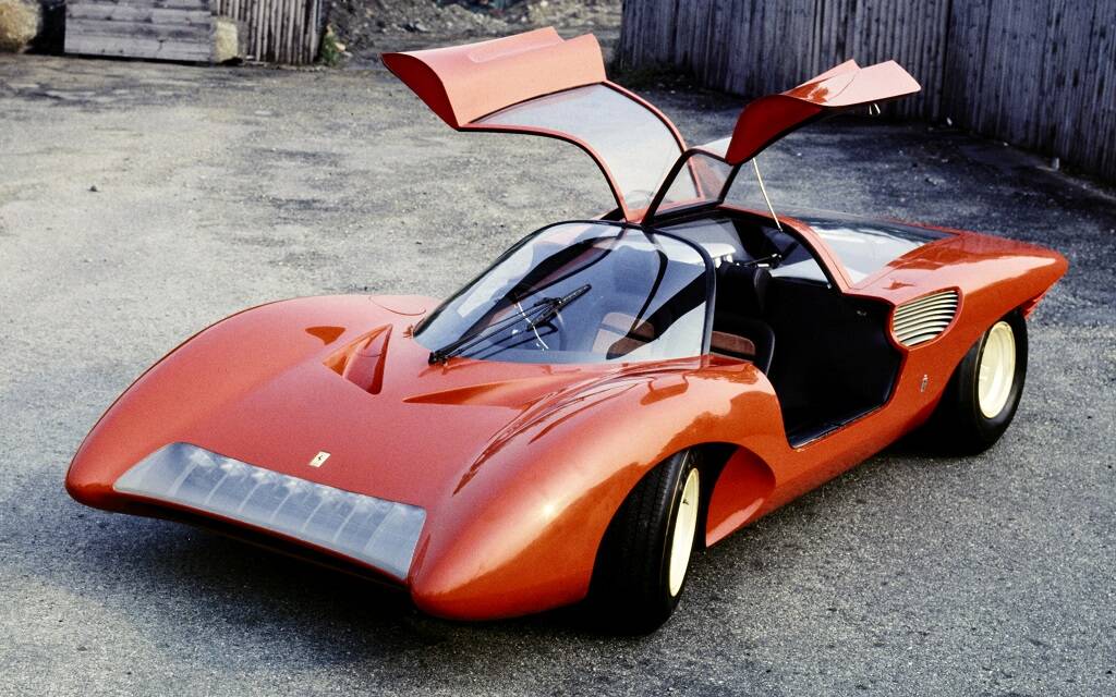 <p>Ferrari 250 P5 Berlinetta Speciale 1968 (dessiné par Pininfarina)</p>