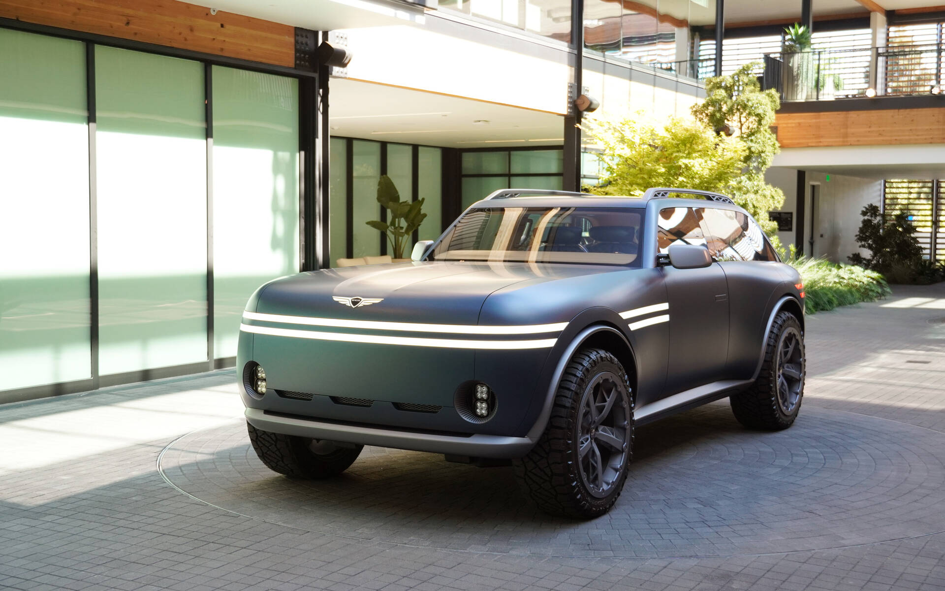 <p>Concept Genesis X Gran Equator</p>