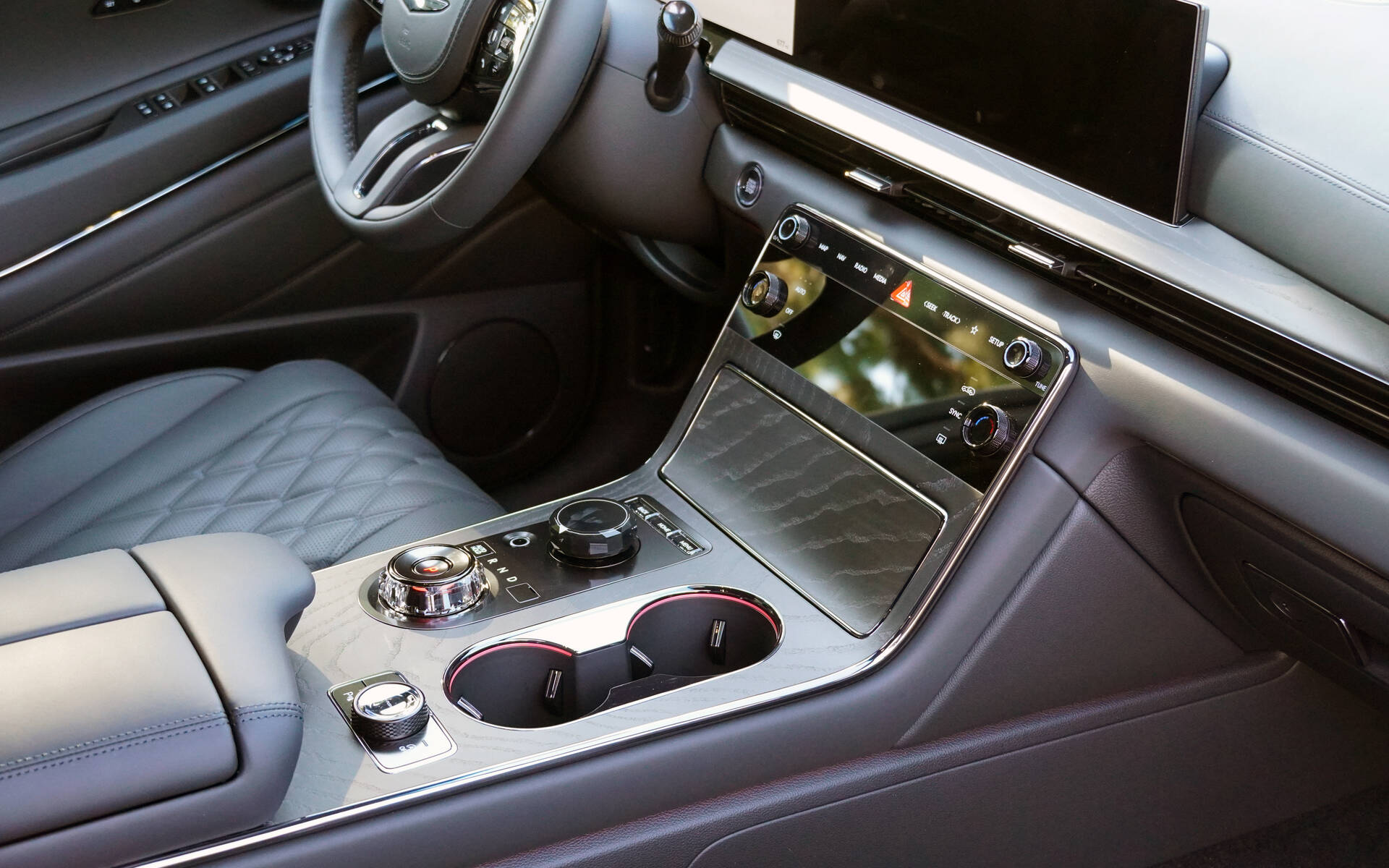 <p>Genesis GV80 Noir Prestige 2026</p>