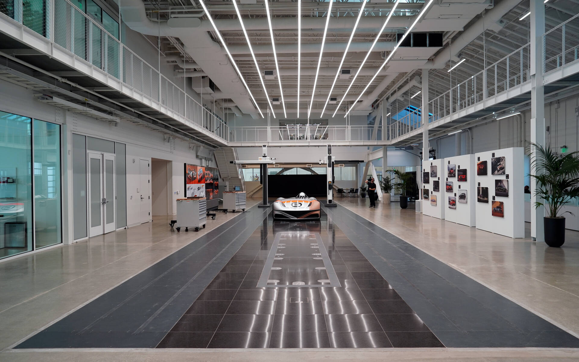 <p>Genesis Design California</p>